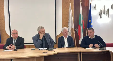 Кметът Пенчо Милков предложи мерки за облекчаване на тежкотоварния трафик около Русе