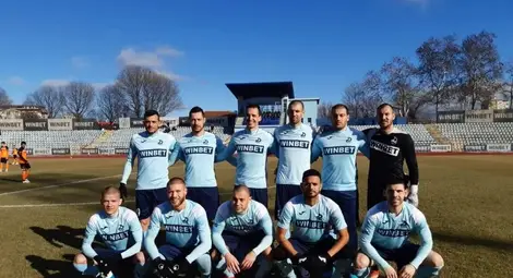 Долапчиев дебютира с маска и с гол при победа на &bdquo;Дунав&ldquo; срещу &bdquo;Литекс&ldquo;