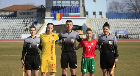 България WU19 завъртя 1:1 с Румъния в Русе, щабът на &bdquo;лъвиците&ldquo; впечатлен от подготовката на младите дунавки /галерия/