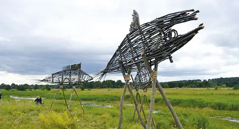 Предизвикателният Расим и арт група Дупини сред най-атрактивните събития в галерията