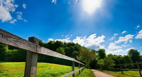 Новата седмица започва със слънце