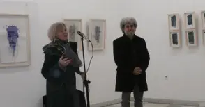 Художникът Николай Бузов видя  предизвикателство в маскираното време