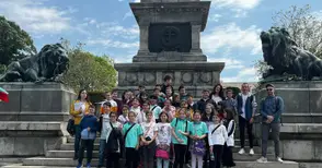 Студенти българисти показаха на ученици паметните русенски места