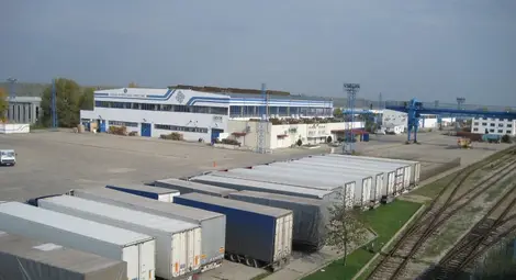 „Свободна зона“ обновява сградния си фонд „Свободна зона“ обновява сградния си фонд