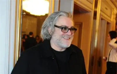 Владимир Пенев: Пуснах брада и коса заради "Под прикритие" - в началото лежа по арести