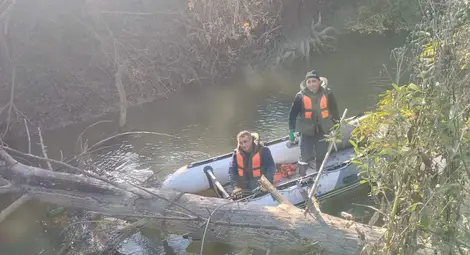 Почистиха коритото на река Черни Лом край село Пепелина&nbsp;от паднали дървета и клони