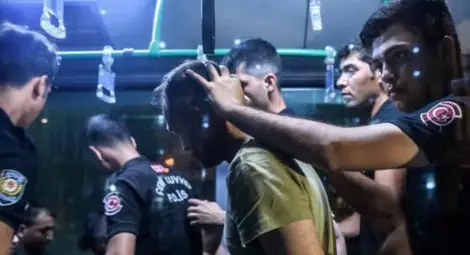 Над 1600 ареста в Турция заради постове в социалните мрежи