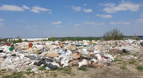 Преговарят с циментови заводи да горят боклука на Русе