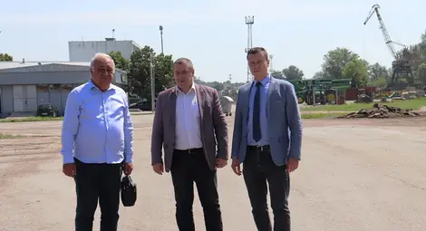 Обособяват две нови зони на пристанище Русе Изток за бъдещия ферибот