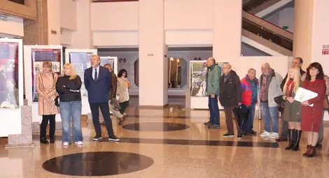 Откриването на същата изложба в Русе през октомври миналата година.