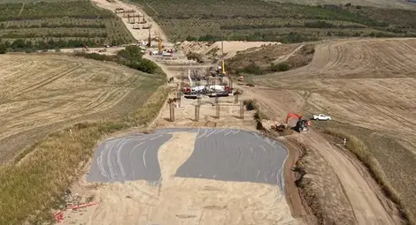 Химически добавки стабилизират льосовите почви по трасето на магистралата Русе-Велико Търново