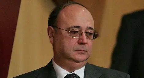 Гръцките връзки на Сертов