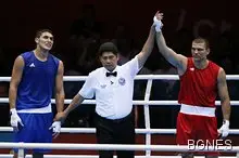 Тервел Пулев на финал, но под въпрос заради аркада