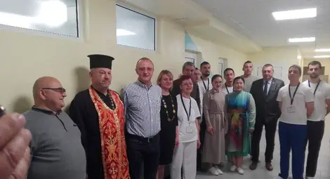 Доц.Панайотов превърна в модерен център първото си работно място