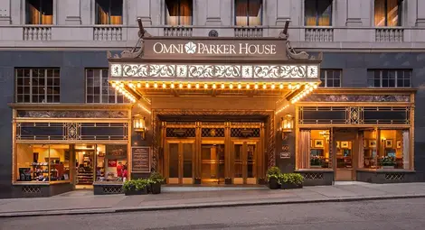 Десертът от ергенското парти на Джон Кенеди