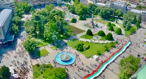 Празнично шествие с два лъча ще огласи Русе на 24 май