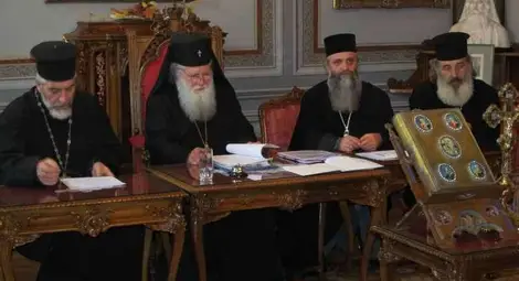 Монаси от Скалния манастир в Басарбово отиват на събор