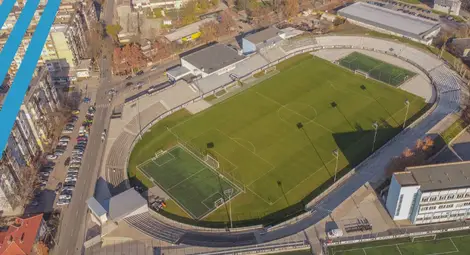 Стартира изграждането мълниеносна защита на стадиони и спортни обекти