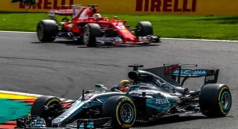 Люис Хамилтън триумфира в Гран При на Белгия