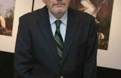 Изложба на Иво Хаджимишев отбелязва в Русе 40-годишнината от Конвенцията за опазване на световното наследство на ЮНЕСКО