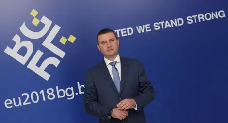 Замразяване на плащанията е повече проблем, отколкото решение Замразяване на плащанията е повече проблем, отколкото решение