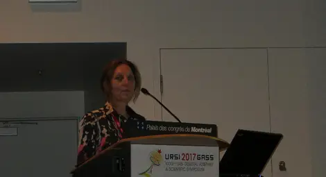 10. Д-р Марияна Георгиева изнася Поканен доклад в Генералната асамблея на Международния съюз по радионауки URSI, Дворец на конгресите, Монреал, Канада, 2017.