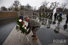 Продадоха карта на бомбардировката в Пърл Харбър за $425 хил.