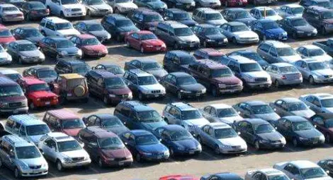 Продажбите на нови коли в Европа намаляват през май 