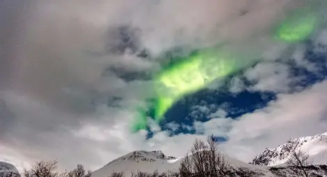 Български фотографи снимаха Северното сияние /галерия/