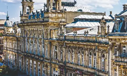 Нови русенски гледки от птичи поглед украсяват календара на &bdquo;Парнас&ldquo; за 2022