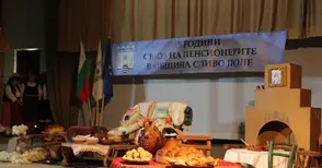 Засяване на жито и седянка показаха в Бръшлен на международен форум