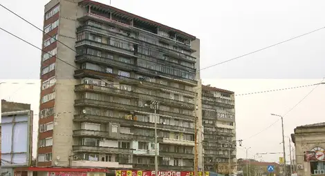 Наклоненият блок &bdquo;Русия&ldquo; будува цяла нощ заради Вранча