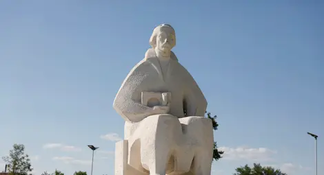 Стоичков и Дара в звездния отбор за откриването на реставрирания мост на Кольо Фичето край Бяла