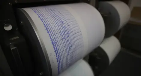 Земетресение от 5,2 в Егейско море, усетено е и у нас Земетресение от 5,2 в Егейско море, усетено е и у нас