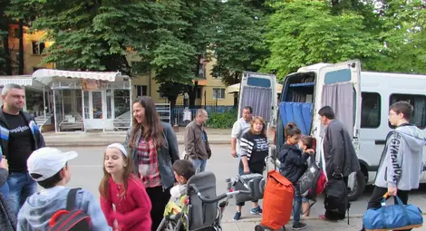 Деца с увреждания празнуваха 24 май с първото си зелено училище