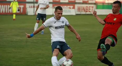 Добри футболисти гледат към „Дунав“, но може ли клубът да си ги позволи Добри футболисти гледат към „Дунав“, но може ли клубът да си ги позволи