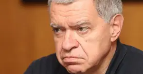 Мишо Константинов: Висящият 17-и евромандат е за БСП