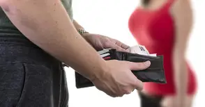 Разследван за сводничество прие да бъде екстрадиран в Полша