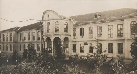 Бившият турски конак в Търново, в който през пролетта на 1879 година заседава Учредителното събрание.								 Снимка: Уикипедия