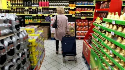 Търговските вериги вдигат цените Търговските вериги вдигат цените