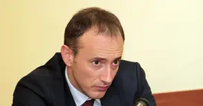 Проверяват рискови училища в областта заради фантомите в класни стаи в Бяла