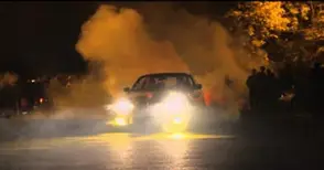 28-годишен въртял дрифт кръгчета с „Мерцедес“ до Съдебната палата