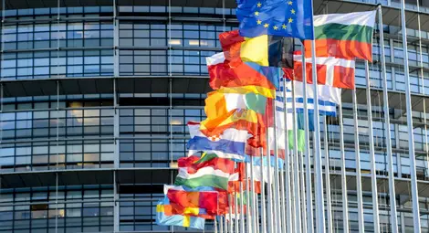 Препоръчват на ЕС да подобри подбора на чиновниците си