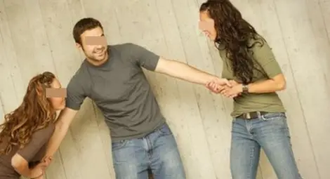 Търновец живя година с две законни съпруги