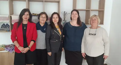 Единни в многообразието:&nbsp;Изложба във Ветово на Етнографския музей на Будапеща разказва за красотата и дълбоката символика на татарските кърпи