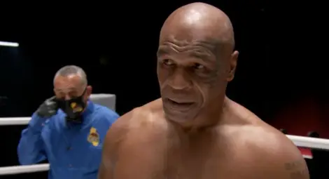 Майк Тайсън се завърна на ринга