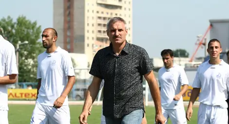 Богомилов: Ще работя с момчета, които искат да пробият в &bdquo;Дунав&ldquo;