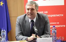 Калфин подаде оставка като водач на БГ социалисти в ЕП