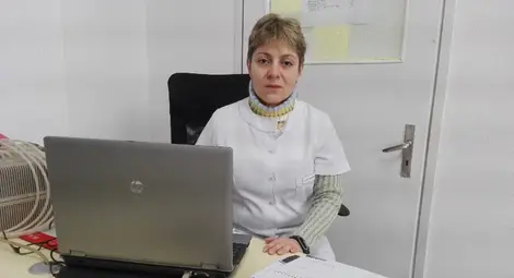 Д-р Пламена Огнянова: Острата хрема може да бъде начална проява на инфекциозно заболяванe Д-р Пламена Огнянова: Острата хрема може да бъде начална проява на инфекциозно заболяванe