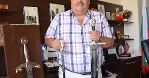 Масонски и тамплиерски меч за двама видни юбиляри